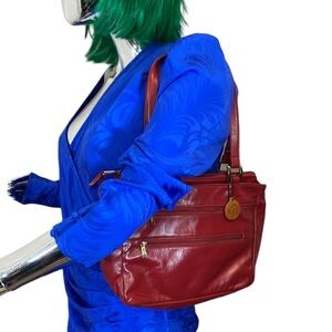 Vintage SAS‎ Purse Shoulder Handbag Womens OS Red Genuine Leather Zip Pockets